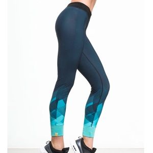 Carbon38 Monreal London Luxury Legging